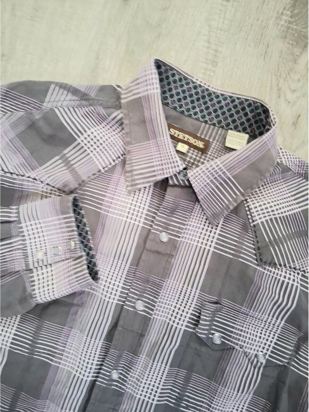 Stetson Men's XL Gray/Purple Plaid Heavy 100% Cotton Long Sleeve Button Up Shirt